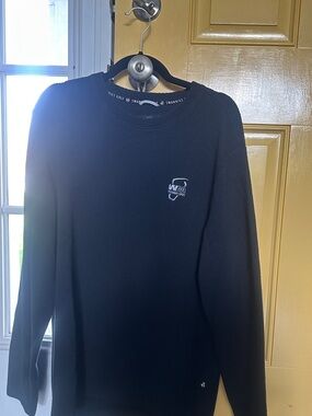 WM Project Crewneck Long-Sleeve Shirt - Black
